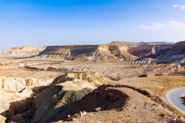 Negev Çölü 'ndeki İsrail' in en büyük kanyonuna panoramik manzara