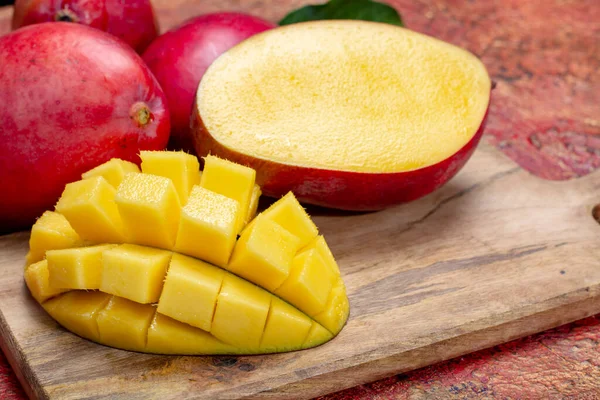 Narodowy Owoc Indii Pakistanu Filipin Tropikalne Organiczne Dojrzałe Czerwone Mango — Zdjęcie stockowe