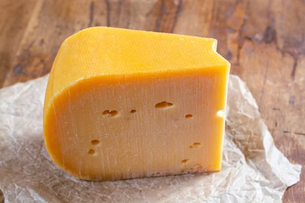 Сыр Beemster Твердый Голландский Сыр Сделанный Коровьего Молока Травы Выращенной — стоковое фото