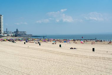 Kuzey Denizi 'nde yaz, Vlissingen, Zeeland, Hollanda' nın güzel kumlu plajları, turizm beldesi