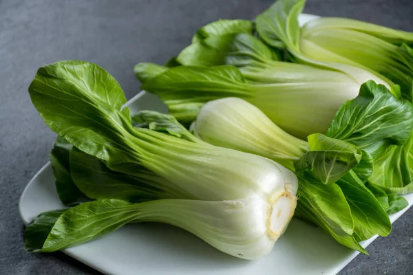 Fresco Crudo Verde Bambino Bok Choy Pak Choi Cavolo Cinese — Foto Stock