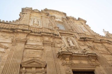 Günbatımında Lecce 'deki Duomo Katedrali, Güney İtalyan barok tarzı.
