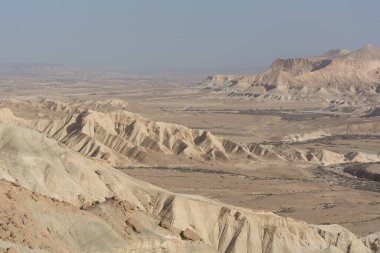 Negev Çölü 'ndeki İsrail' in en büyük kanyonuna panoramik manzara