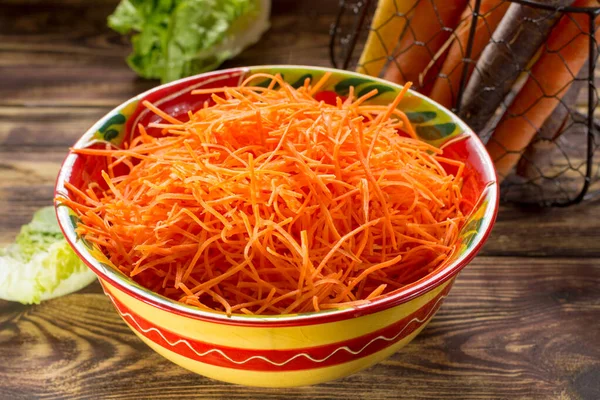 Здорове Дієтичне Харчування Інгредієнт Салатів Свіжа Терта Морква Готова Їжі — стокове фото