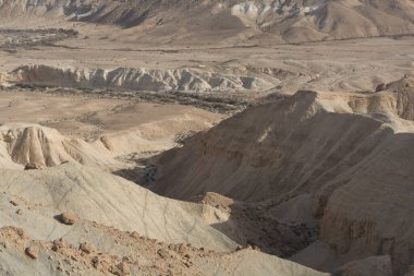 Negev Çölü 'ndeki İsrail' in en büyük kanyonuna panoramik manzara