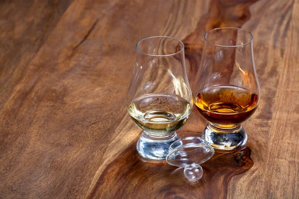 Whisky Escocés Con Malta Simple Cata Whisky Mezclado Destilería Escocia — Foto de Stock