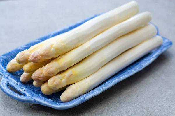 Čerstvé Syrové Prané Loupaný Bílý Chřest Zeleniny Připraven Vaření Stock Snímky