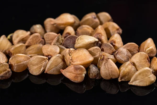 Макроколлекция Безглютеновая Жареная Сухая Пшеница Семян Вблизи Черном Фоне — стоковое фото