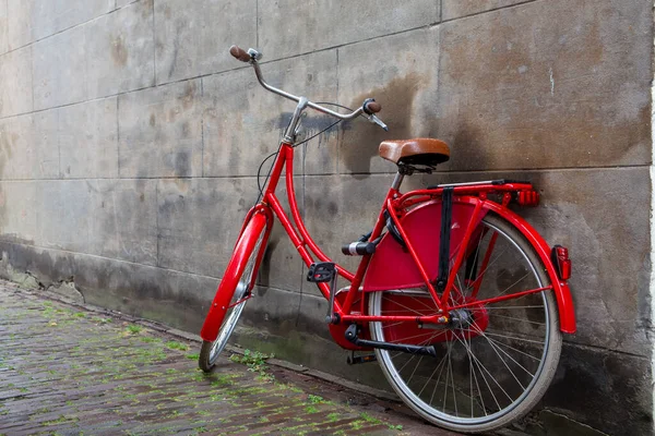 Vintage Red Dutch Bike Parked Old City Wall Transportation Netherlands — Stock Photo, Image