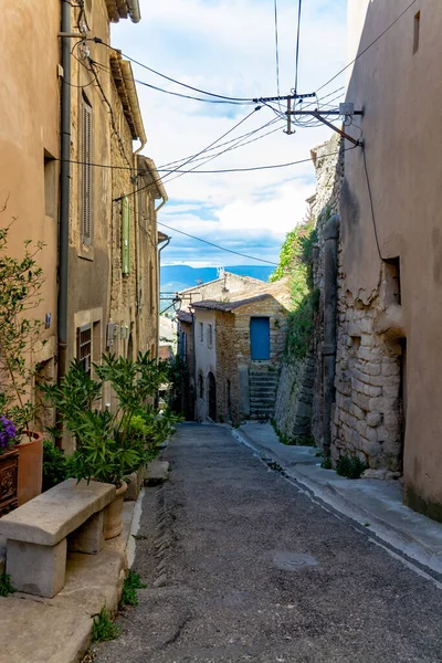 Pohled Tradiční Středověké Domy Provence Slunečný Den Jižní Francie Dovolená — Stock fotografie