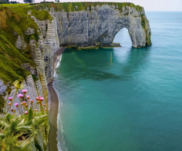 Paisaje Con Pintorescos Acantilados Alabastro Tiza Etretat Costa Del Océano — Foto de Stock