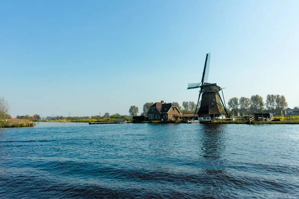 Vías Navegables Holanda Septentrional Vista Del Molino Viento Tradicional Holandés — Foto de Stock