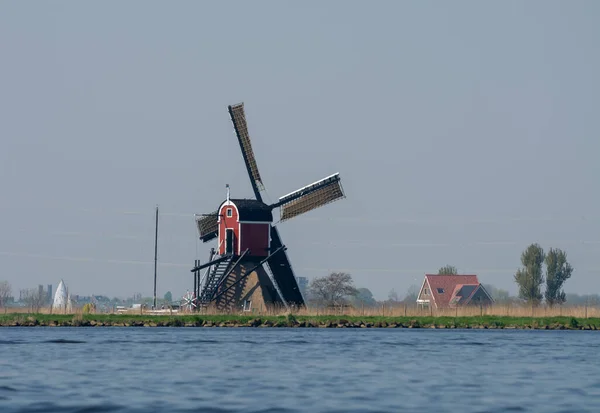 Dutch Spring Landscape Traditional Old Windmill River Green Pastures — Stock Photo, Image