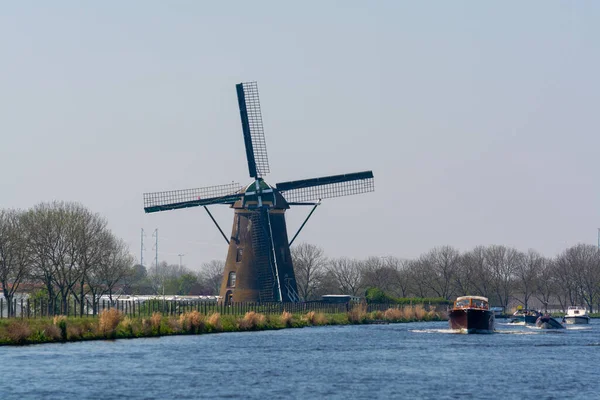 Waterways Canals North Holland Boats View Traditional Dutch Mill Spring — Stock Photo, Image