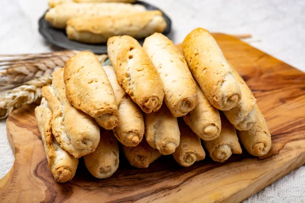 Pequeños Panecillos Italianos Crostini Hechos Masa Trigo Con Sésamo Cerca —  Fotos de Stock