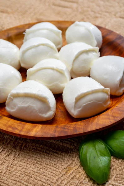 Tasty Italian Food Fresh White Buffalo Mozzarella Soft Cheese Balls — Stock Photo, Image