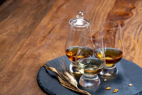 Scotch Único Malte Mistura Degustação Uísque Destilaria Escócia Close — Fotografia de Stock