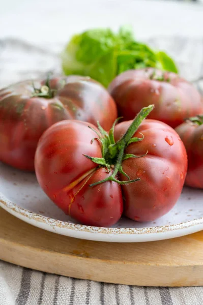 New Harvest Big Raddish Purple Heirloom Tomatoes Black Crimea Close — Stock Photo, Image