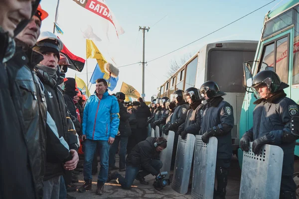 Oekraïne Kiev December 2013 Euromaidan Automaidan Demonstratie Buurt Van Het — Stockfoto
