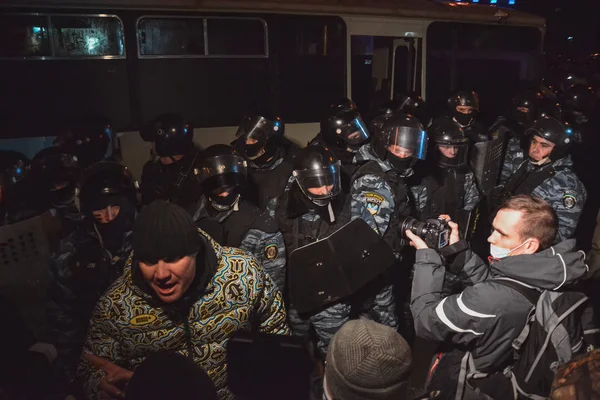 Oekraïne Kiev Januari 2014 Beschamend Berkut Corridor Kiev Dmitriy Bulatov — Stockfoto