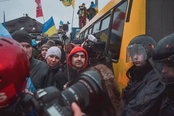 Ucrania Kiev Enero 2014 Manifestación Cerca Casa Del Presidente Ucrania — Foto de Stock