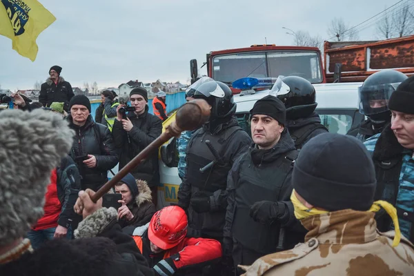 Ucrania Kiev Enero 2014 Manifestación Cerca Casa Del Presidente Ucrania — Foto de Stock