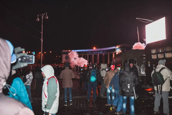乌克兰 2014年1月19日 在格里舍夫斯科戈大街上基辅发生针对亚努科维奇总统的抗议活动时发生冲突 — 图库照片