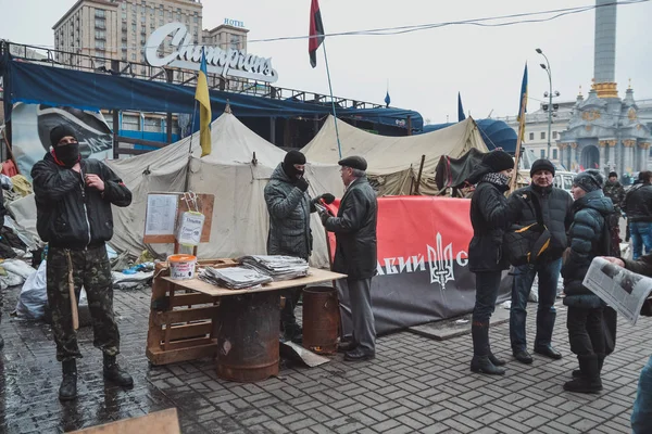 Ucrania Kiev Febrero 2014 Vida Tiendas Campaña Euromaidán Kiev Ucrania — Foto de Stock