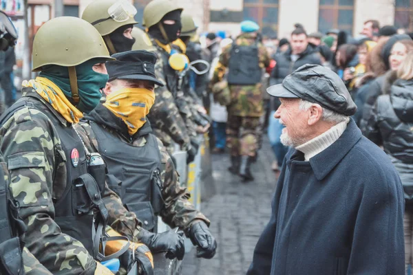 Ukraina Kiev Februari 2014 Liv Tält Euromajdan Kiev Ukraina — Stockfoto