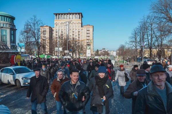 乌克兰 2014年2月18日至20日 Berkut Euromaidan 期间在 Institutskaya 街枪杀了一些人 — 图库照片