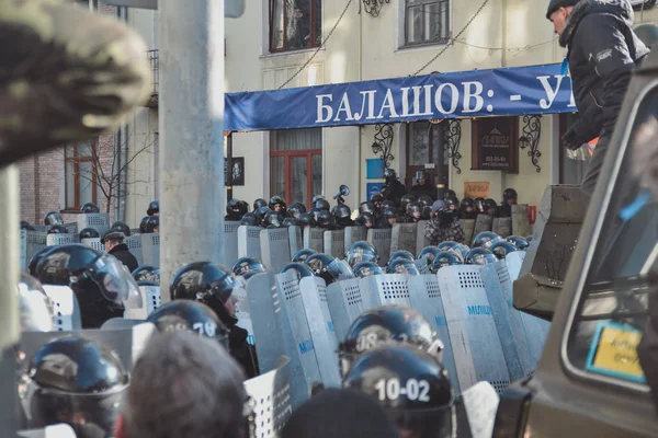 Ucrania Kiev Febrero 2014 Berkut Disparó Gente Calle Institutskaya Durante — Foto de Stock