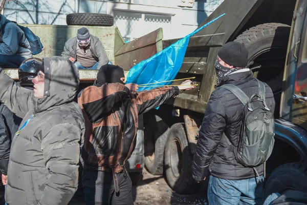Ucrania Kiev Febrero 2014 Berkut Disparó Gente Calle Institutskaya Durante — Foto de Stock