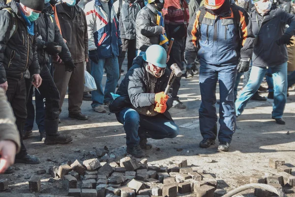 Ucrania Kiev Febrero 2014 Berkut Disparó Gente Calle Institutskaya Durante — Foto de Stock