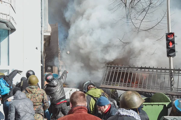 Ukraina Kiev Februari 2014 Berkut Sköt Personer Institutskaya Street Euromajdan — Stockfoto