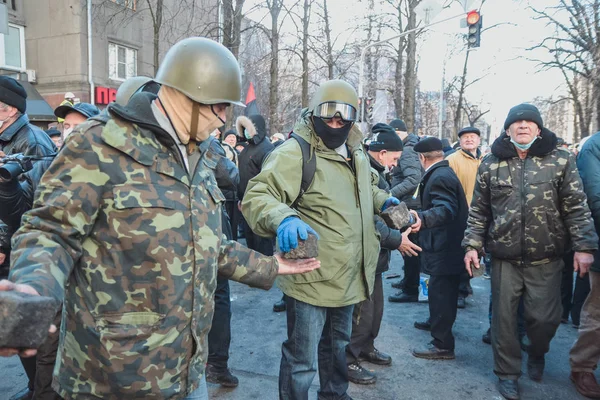 Ucrania Kiev Febrero 2014 Berkut Disparó Gente Calle Institutskaya Durante — Foto de Stock