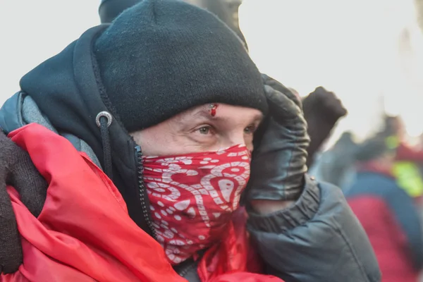 Ukrayna Kiev Şubat 2014 Berkut Insanlar Institutskaya Sokakta Euromaidan Sırasında — Stok fotoğraf