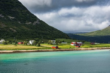 Norveç, Lofoten Adaları 'nın manzarası