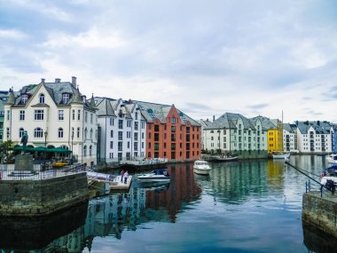 Alesund, Norveç, 20 Temmuz 2016: Alesund kanallar şehri
