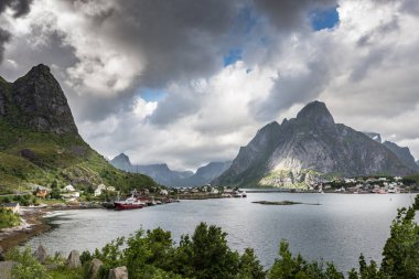 Reine köyünün manzarası, Lofoten adaları, Norveç