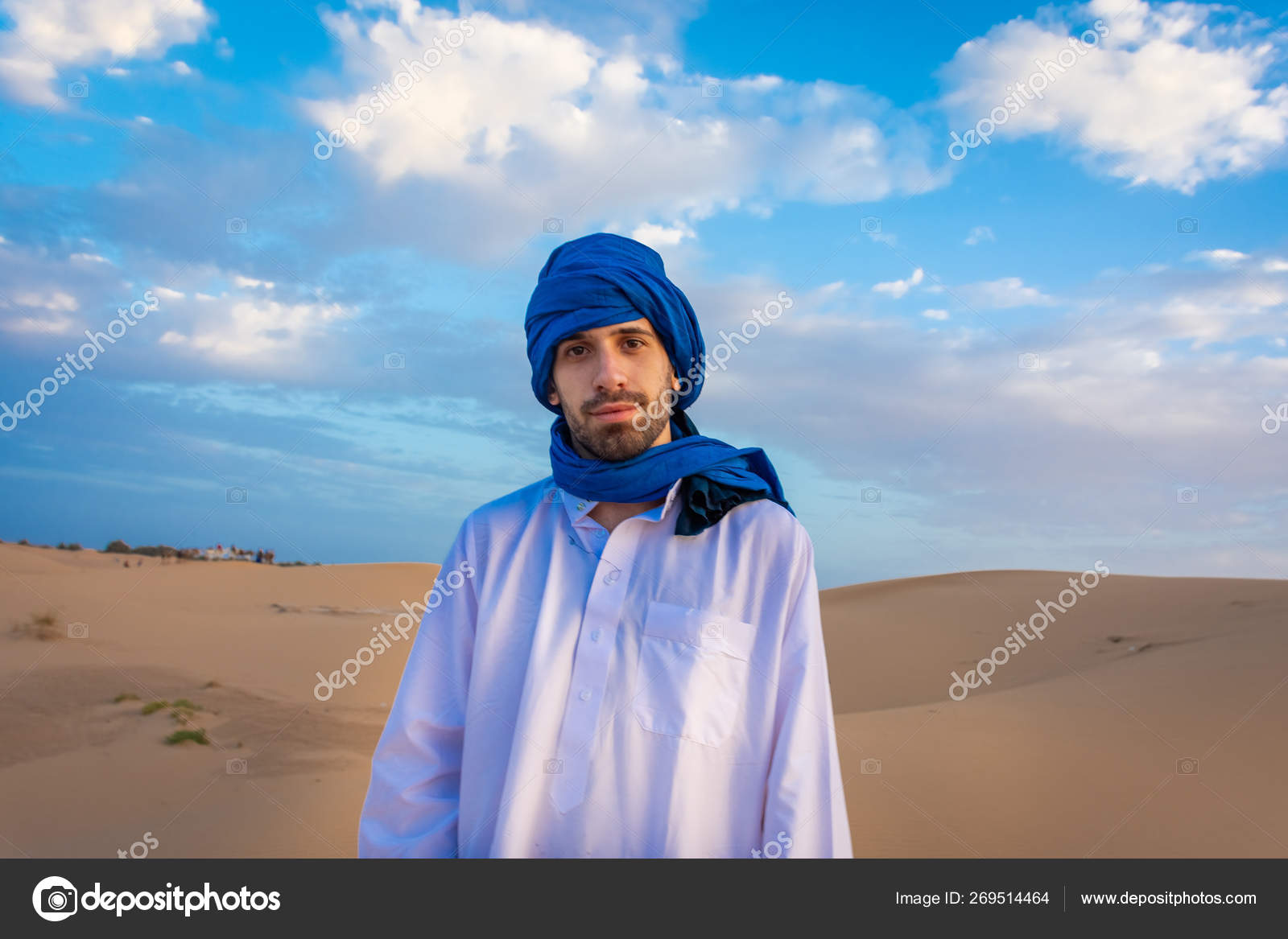 Vetement berbere homme sale