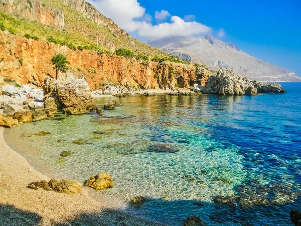 西西里岛津加罗自然保护区美丽的海滩 — 图库照片