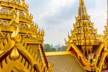 Loha Prasat Tapınağı, aynı zamanda 