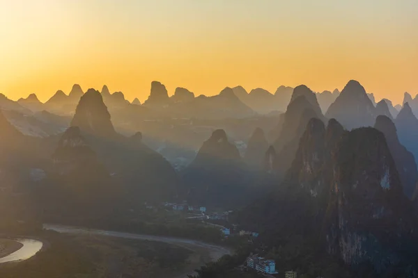 Incredibile Tramonto Sul Paesaggio Carsico Xingping Guilin Cina — Foto Stock