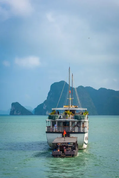 Long Bay Vietnam Januari 2020 Fartyg Viken — Stockfoto