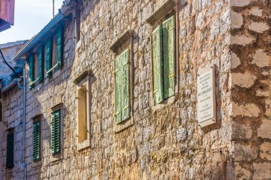 Stari mezunu, Hvar, Hırvatlı eski bir pencere.