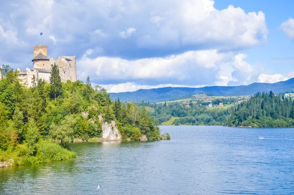 Landscape Niedzica Castle River Poland — Stock Photo, Image