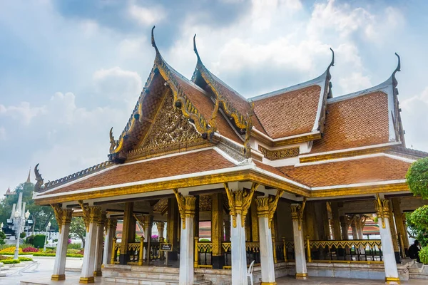 Wat Rakhang Khositaram Tapınağı Bangkok Tayland — Stok fotoğraf