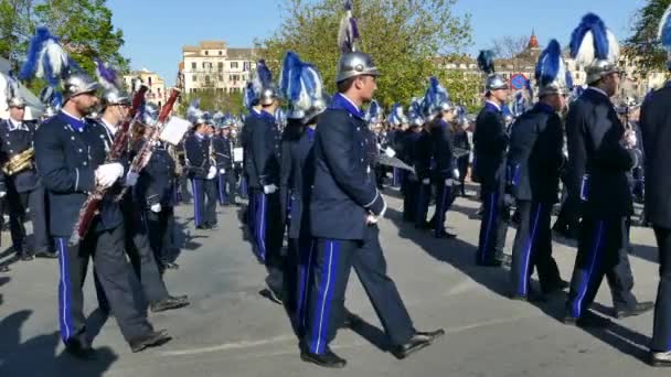 Corfu Greece Abril 2018 Músicos Filarmônica Tocando Nas Celebrações Feriado — Vídeo de Stock