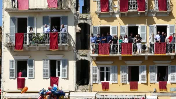Corfu Yunanistan Nisan 2018 Corfians Kil Tencere Windows Balkon Kutsal — Stok video