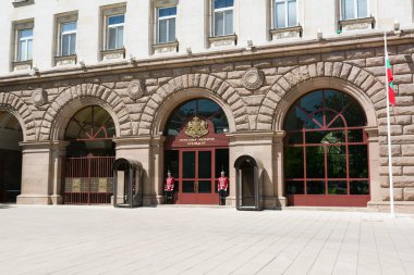 Sofya, Bulgaristan - 1 Mayıs 2018: Sofya, Bulgaristan'da Cumhurbaşkanlığı binası. Cumhurbaşkanlığı'nın ana girişi, 19.